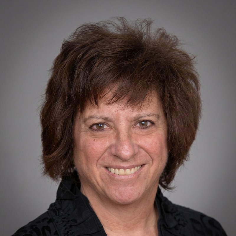 Laura Carabello, Marketing and Communications